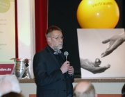 Dr. Müller-Schlotmann moderiert die Tagung